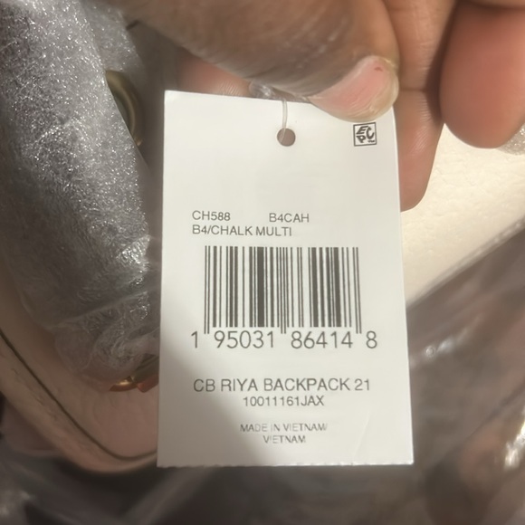 Coach Rita Backpack 21 - Picture 6 of 6